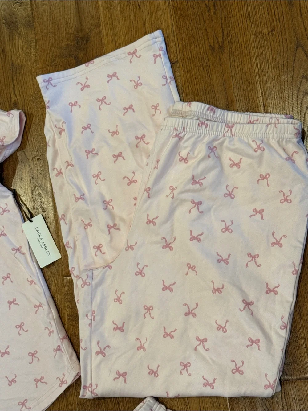 3 pc. Laura Ashley pajama set - Picture 4 of 8